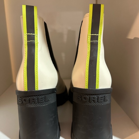 Sorel brex heel chelsea boots - Picture 6 of 8